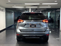 The 2019 Nissan Rogue is propelled by a capable 2.5L engine and offers enhanced stability and contro... (image 3)