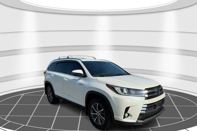 2019 Toyota Highlander Hybrid XLE in Cars & Trucks in City of Montréal
