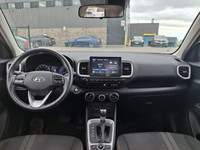 Check out this certified 2020 Hyundai Venue Preferred | Apple CarPlay | Android Auto | Heated Seats... (image 4)