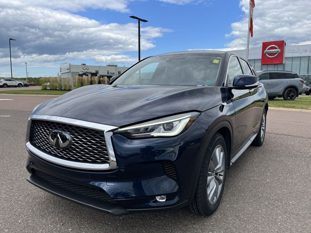 2022 Infiniti QX50 PURE AWD LEATHER HEATEDSEATS MOONROOF CARPLAY in Cars & Trucks in Moncton