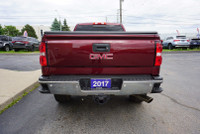SAFETY INCLUDED FREE ACCIDENT Very Clean GMC Sierra 2500HD Crew 4x4 6.0L V8 with Automatic Transmiss... (image 5)