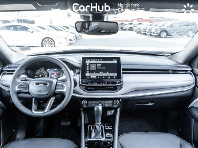 2023 Jeep Compass Limited Backup Camera Heated Seats Blind Spot in Cars & Trucks in City of Toronto - Image 2