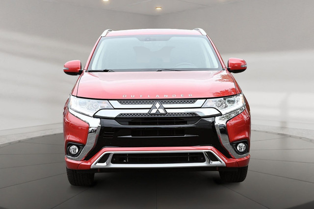 2019 Mitsubishi OUTLANDER PHEV SE + LIMITED + PHEV + 30688 KM SE in Cars & Trucks in Longueuil / South Shore - Image 2
