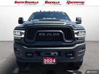 Apple Carplay / Android Auto, Clean Accident History Report, HEMI, 4.10 Rear Axle Ratio, 9 Amplified... (image 1)