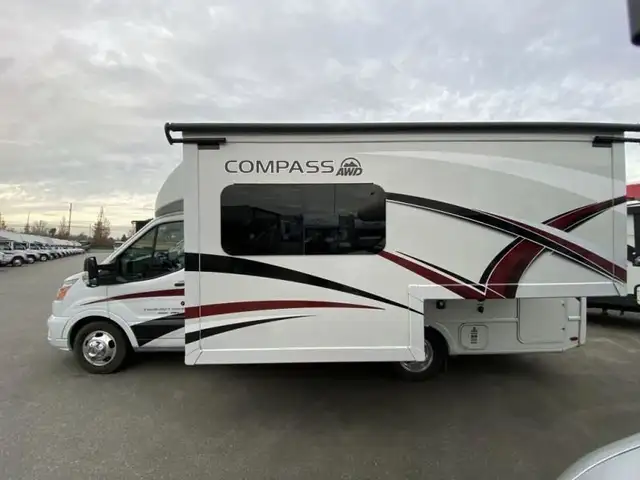 2023 Thor Motor Coach Compass AWD 23TW in RVs & Motorhomes in Abbotsford - Image 7