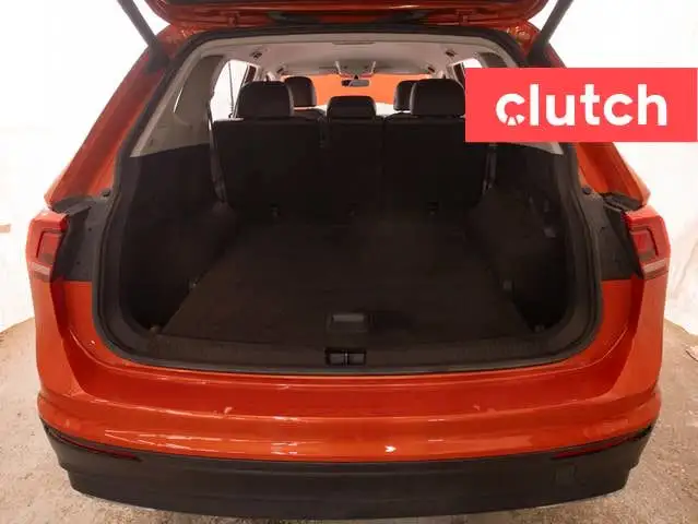 2020 Volkswagen Tiguan Comfortline AWD w/ Apple CarPlay & Androi in Cars & Trucks in Bedford - Image 41