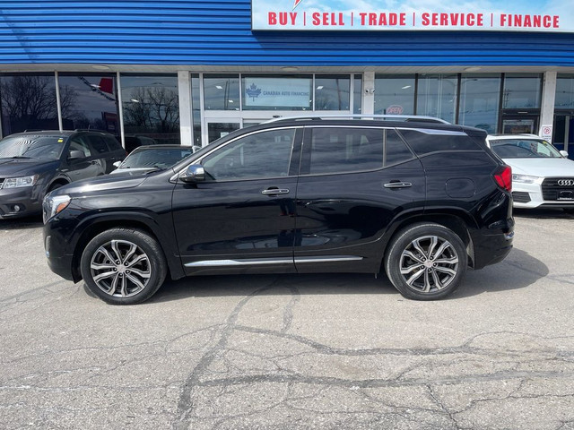  2020 GMC Terrain NAV LEATHER PANO ROOF MINT! WE FINANCE ALL CRE in Cars & Trucks in London - Image 3