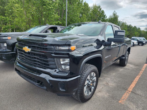 2024 Chevrolet Silverado 3500HD CUSTOM CREW 4X4 6.6L *GR REMORQ* CARPLAY BEDLINER