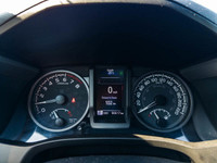 4x4 Double Cab Auto Engine: Regular Unleaded V-6 3.5 L/211 L/100Km City: 13.0 L/100Km Hwy: 10.5 Safe... (image 9)
