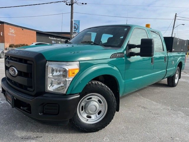 2012 Ford Super Duty F-250 SRW ONLY 85KM-CREW CAB LONG BOX-STORA in Cars & Trucks in City of Toronto