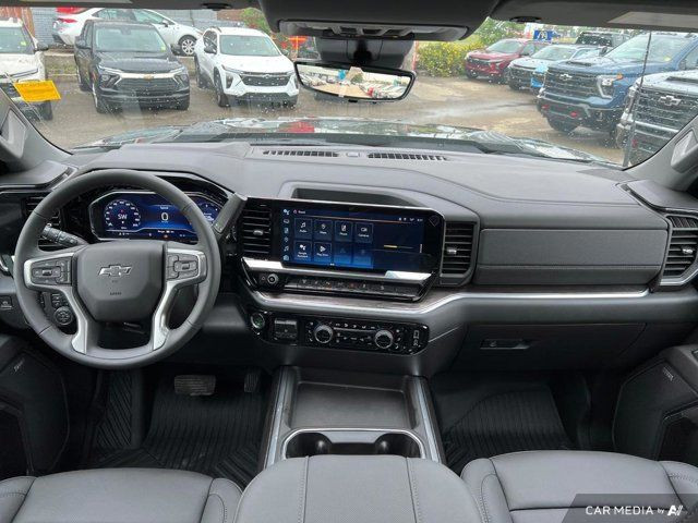2025 Chevrolet Silverado 3500HD LTZ 4WD Crew Cab in Cars & Trucks in Strathcona County - Image 4