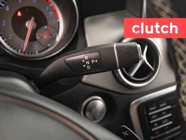 2016 Mercedes-Benz GLA-Class GLA250 4MATIC AWD w/Heated Front Se dans Autos et camions dans Ville de Toronto - Image 30