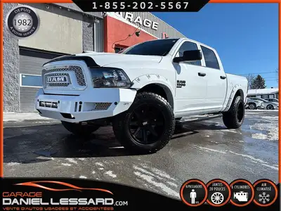 RAM 1500 CLASSIC SLT CREWCAB BTE 5'7" MAG 20" 6 PLACES CONTROLE FREINS FLAIRE A/C BUMPER BA V6 POUR...