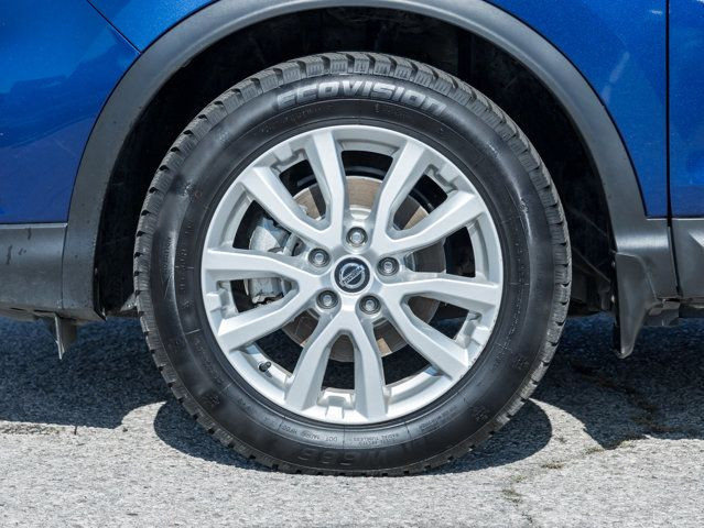 2023 Nissan Qashqai SV | Clean Carfax | Alloy Rims in Cars & Trucks in Hamilton - Image 4
