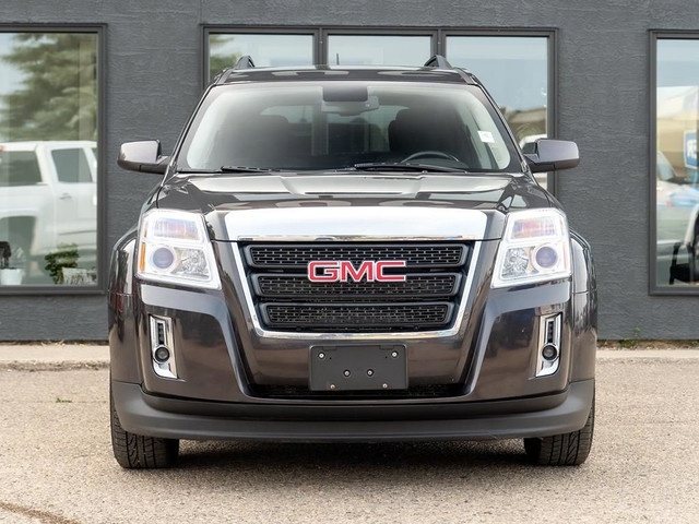 2015 GMC Terrain SLE2 FWD SPORT UTILITY 4-DR in Cars & Trucks in Saskatoon - Image 2