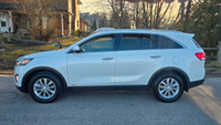 2016 Kia Sorento 2.4L LX Low KM Heated Seats, AWD Certified