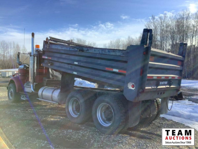 1978 Kenworth T/A Dump Truck in Heavy Trucks in Calgary - Image 2