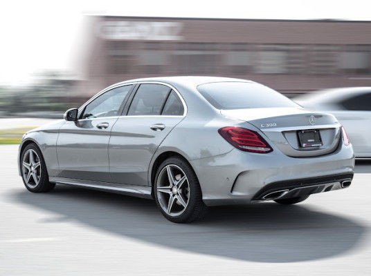 2015 Mercedes-Benz C-Class C 300|AMG|SPORT|NAV|PANOROOF|B.SPOT|V in Cars & Trucks in City of Toronto - Image 4