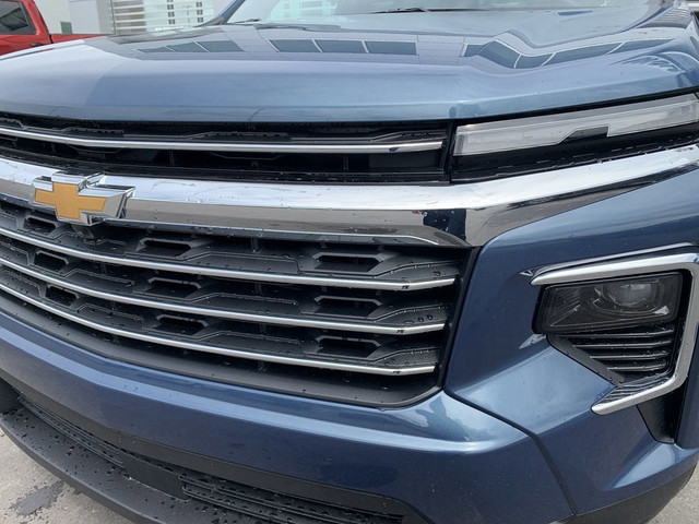 2025 Chevrolet Traverse LT in Cars & Trucks in Calgary - Image 3