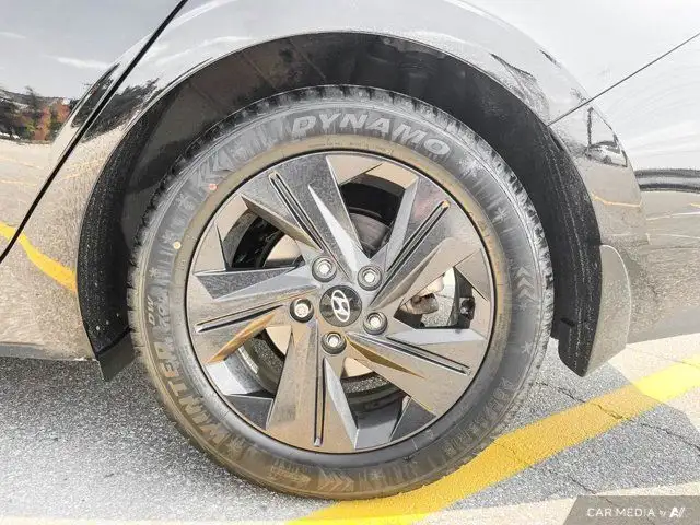 2022 Hyundai Elantra Preferred dans Autos et camions dans Région de Mississauga/Peel - Image 19