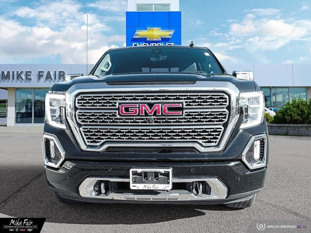 2021 GMC Sierra 1500 Denali keyless start/open,rear camera mi... in Cars & Trucks in Ottawa - Image 2