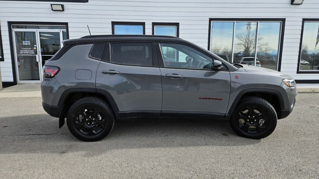 2024 Jeep Compass TRAILHAWK ELITE in Cars & Trucks in Calgary - Image 4
