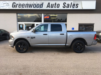 2019 RAM 1500 Classic ST NO ACCIDENTS! 4x4 Priced To Move, He...