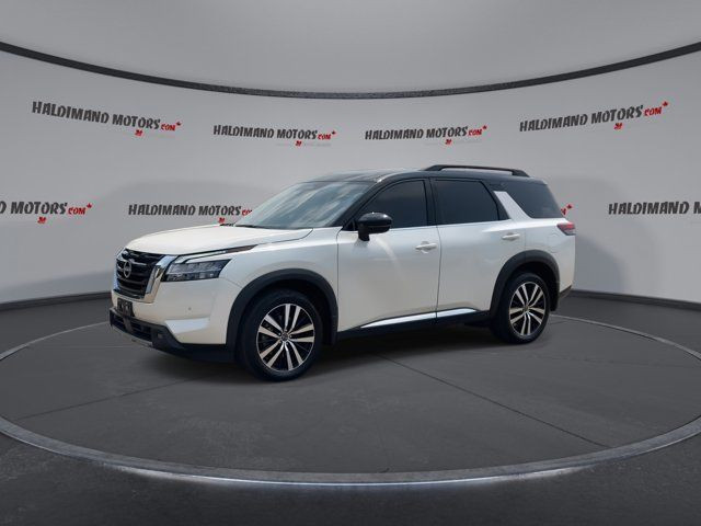 2024 Nissan Pathfinder Platinum in Cars & Trucks in Hamilton - Image 4