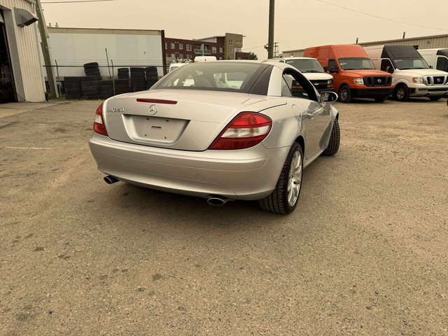 2005 Mercedes-Benz SLK-Class 350 in Cars & Trucks in Calgary - Image 3