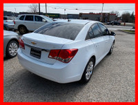 2014 CHEVROLET CRUZE LT CARFAX VERIFIED, CLEAN TITLE 161,000KM AUTOMATIC TRANSMISSION WHITE EXTERIOR... (image 3)