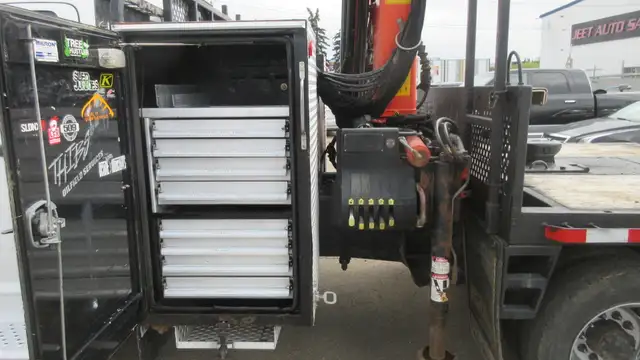 2011 Dodge RAM 550 SLT WITH PALFINGER PK6001 BOOM TRUCK in Cars & Trucks in Edmonton - Image 11