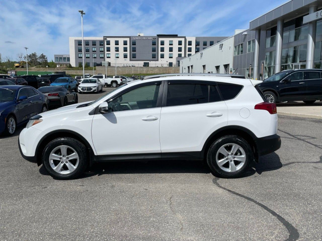 2013 Toyota RAV4 in Cars & Trucks in Oakville / Halton Region - Image 2