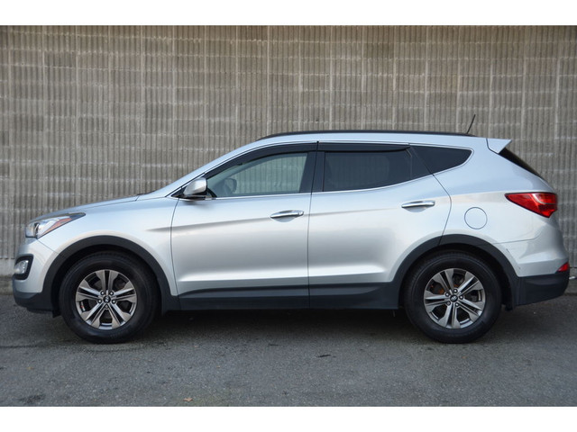 2015 Hyundai Santa Fe Sport in Cars & Trucks in Burnaby/New Westminster - Image 3