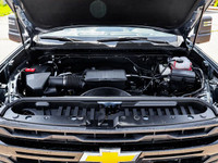 Welcome To Sherwood Park Chevrolet. The #1 Volume Chevrolet Dealer in Canada. This Chevrolet SILVERA... (image 8)