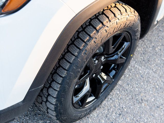 2025 Jeep Compass North 4x4, Remote Start, Heated Seats/Wheel in Cars & Trucks in Calgary - Image 2