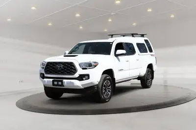 model trd sport, transmission automatique, regulateur de vitesse, sieges chauffant, 4 x 4, control a...