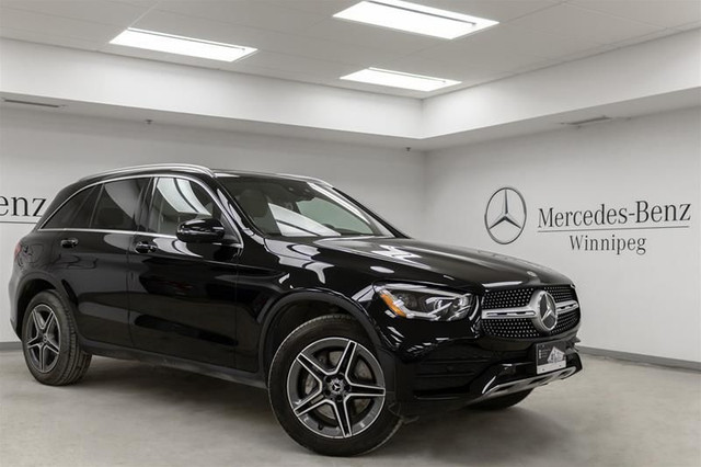 2020 Mercedes-Benz GLC300 4MATIC SUV in Cars & Trucks in Winnipeg