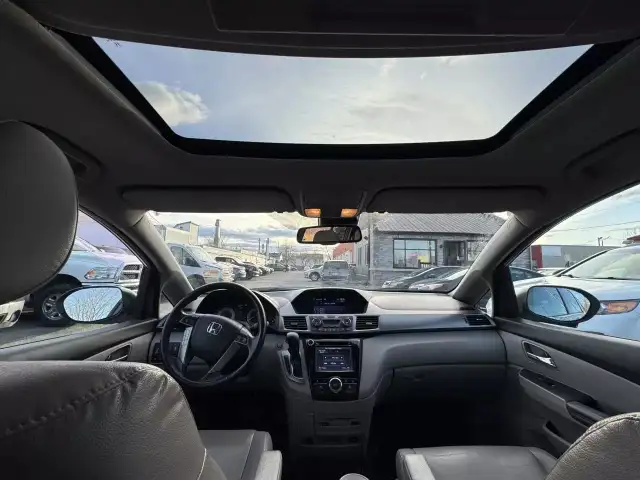 2015 HONDA Odyssey EX-L in Cars & Trucks in Laval / North Shore - Image 9
