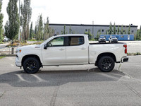 Welcome To Sherwood Park Chevrolet. The #1 Volume Chevrolet Dealer in Canada. This Chevrolet SILVERA... (image 9)