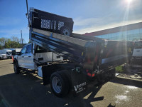 2023 Ford Super Duty F-550 DRW XLT 4WD Crew Cab 203" WB 84" CA, 12ft Gravel Box, 6.7L V8 Diesel, Rem... (image 4)