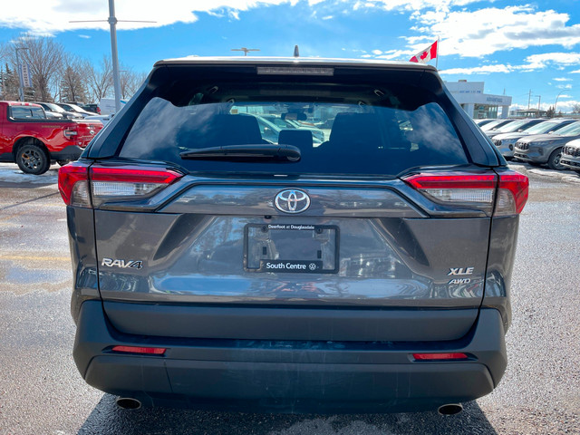 2022 Toyota RAV4 XLE XLE, LOW KM'S, Heated Front Seats, Keyle... in Cars & Trucks in Calgary - Image 4