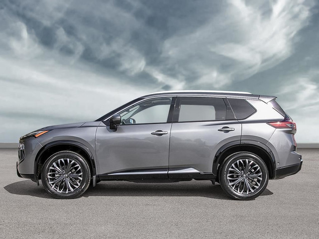 2024 Nissan Rogue Platinum | DEMO | FULLY LOADED | MOONROOF | in Cars & Trucks in City of Toronto - Image 3