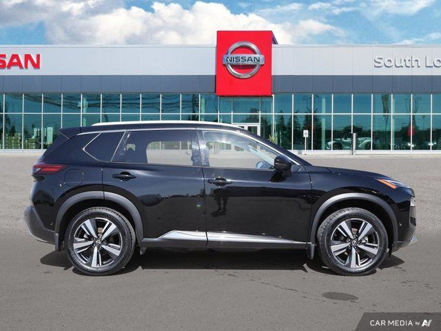2022 Nissan Rogue Platinum in Cars & Trucks in London - Image 2