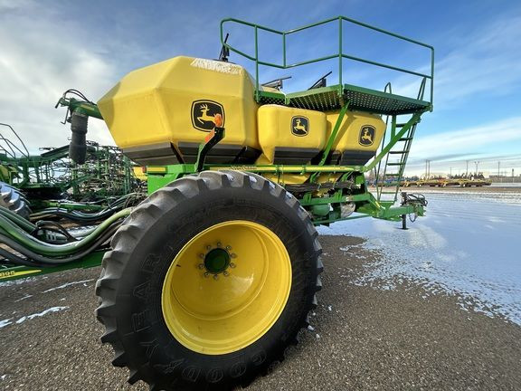 2017 John Deere 1895 in Farming Equipment in Edmonton - Image 4