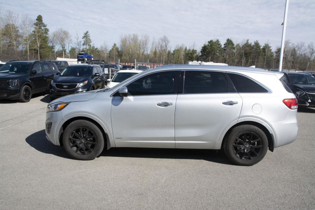 2017 KIA SORENTO SX/SX LIMITED in Cars & Trucks in Oshawa / Durham Region - Image 2