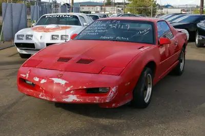 This is a low production model with 350 motor. It was rebuilt approximately 50 km's a while ago. Has...