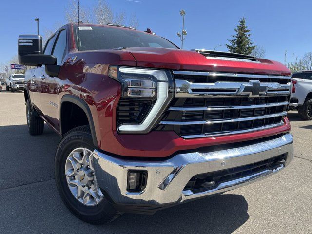 2025 Chevrolet Silverado 2500HD LTZ in Cars & Trucks in Edmonton - Image 2