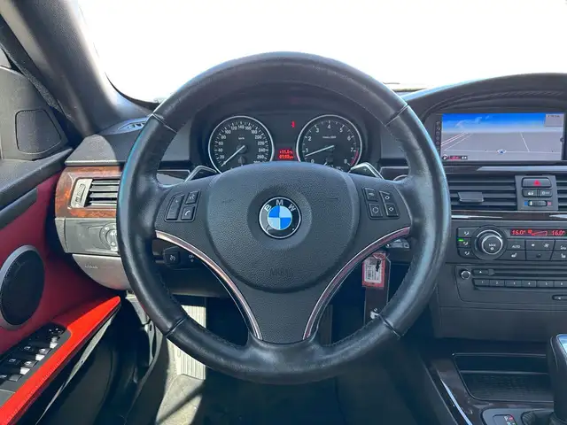 2011 BMW 3 Series Cabriolet 335i in Cars & Trucks in Calgary - Image 15