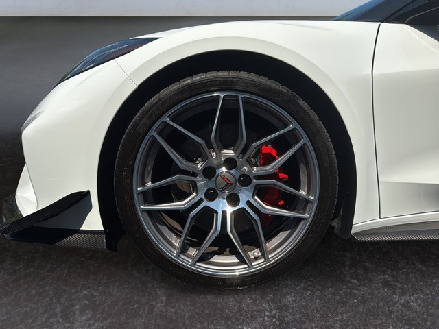 2024 Chevrolet Corvette Z06 3LZ V8 670HP HUD NAV CUIR BEIGE TOIT in Cars & Trucks in Laval / North Shore - Image 3