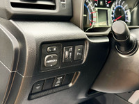 Toyota 4Runner Limited 4WD - B lizzard Pearl White Exterior on Black Interior - Carfax Verified - No... (image 9)